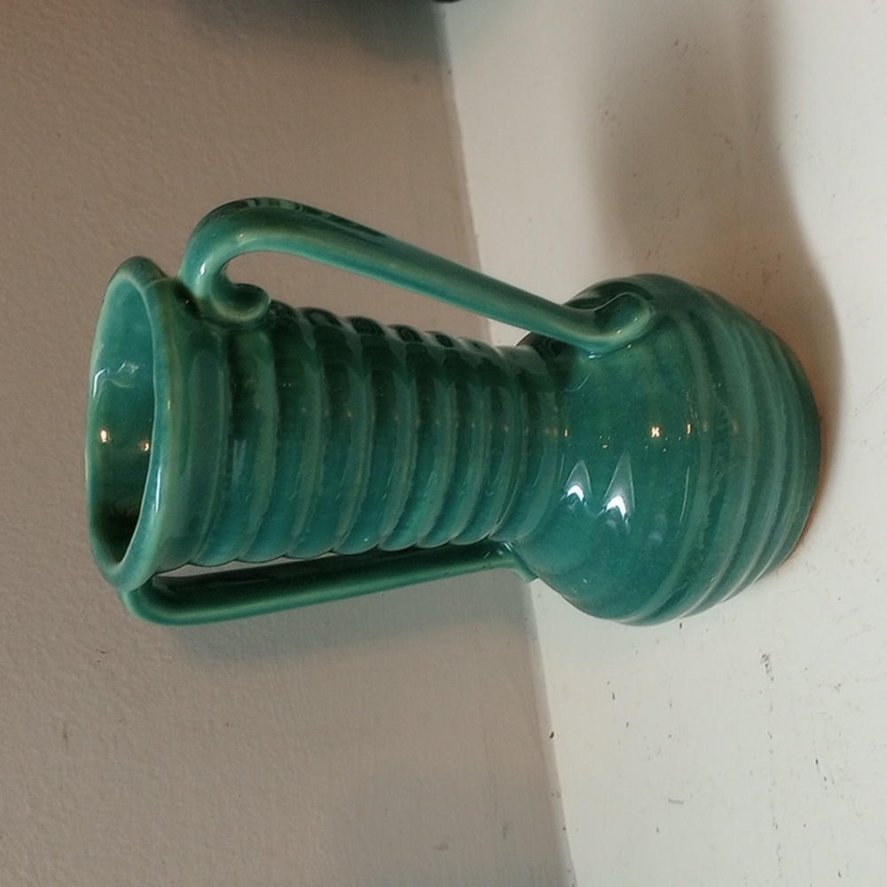 Haegar vase/ urn
